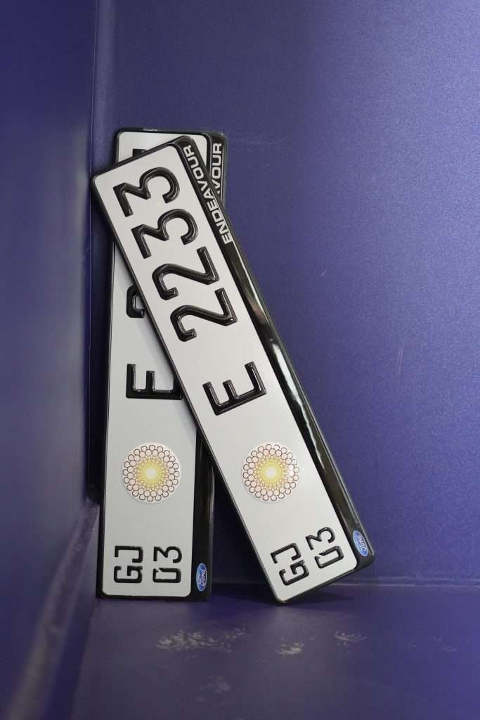 Urban Luxe Plates – Timeless Edition