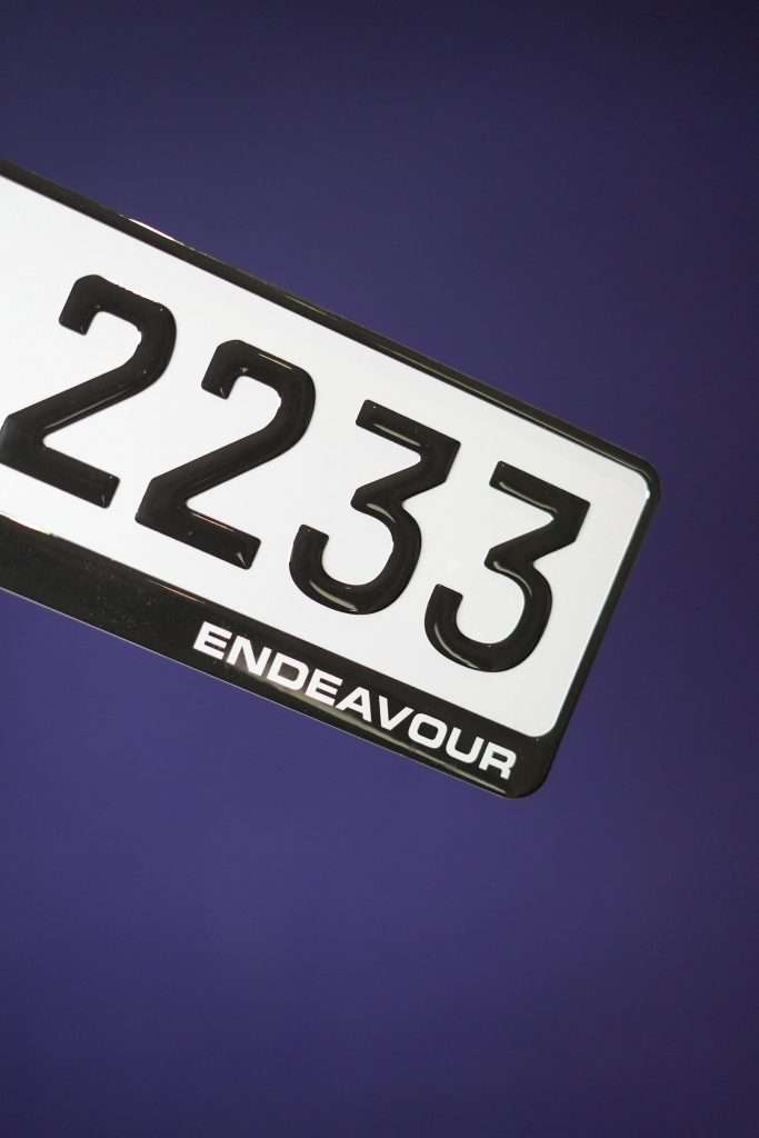 Urban Luxe Plates – Timeless Edition